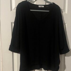 Zenana Outfitters Black Waffle Knit Tunic Top